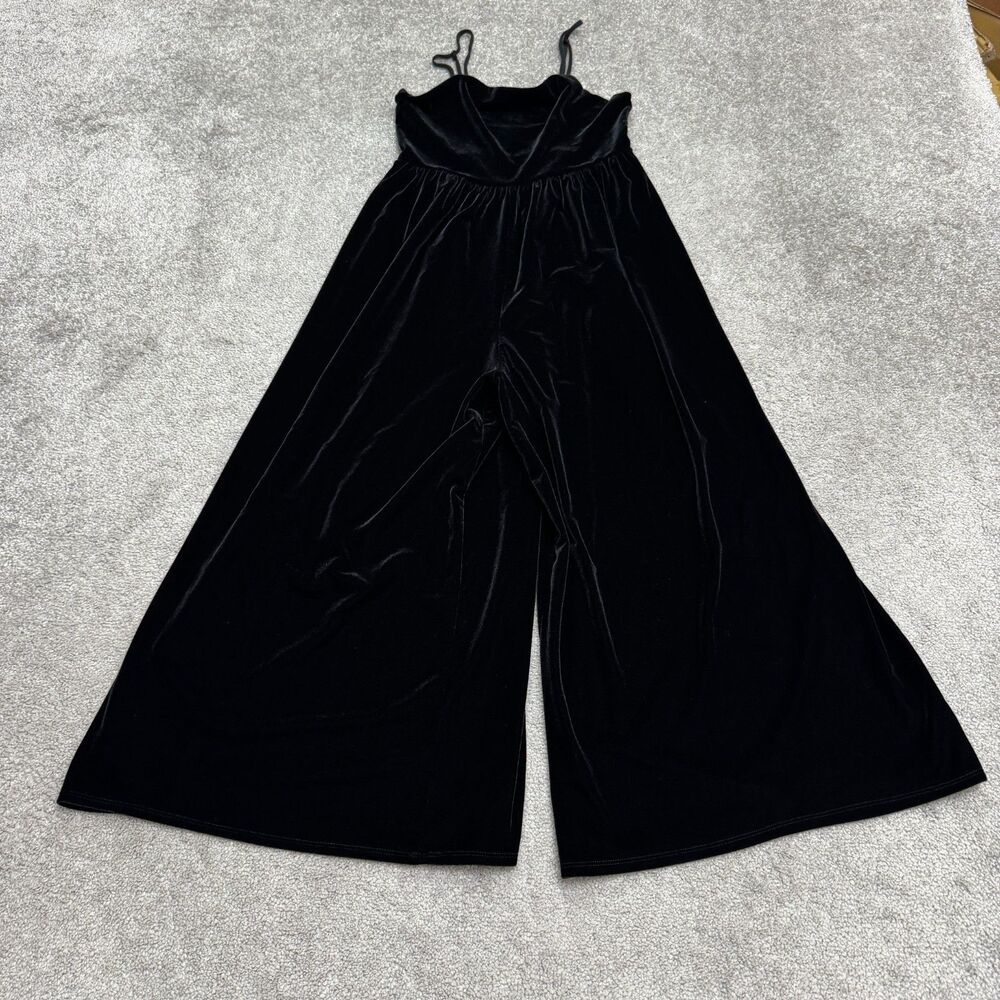 Urban Outfitters Womens Small Black Velvet Wide Leg Jumpsuit Spaghetti Strap